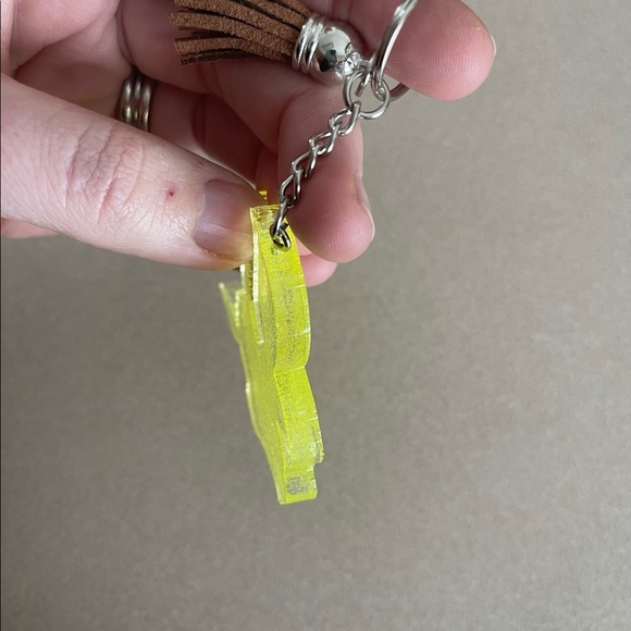 🎉🎉HP🎉🎉 Handmade Pokémon- Eevee Keychain - Picture 3 of 6